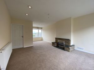 Lounge- click for photo gallery